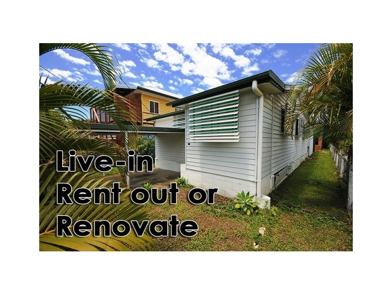 37 Bell Street, Woody Point QLD 4019