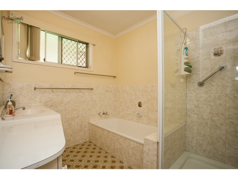 48 Ashmole Road, Redcliffe QLD 4020