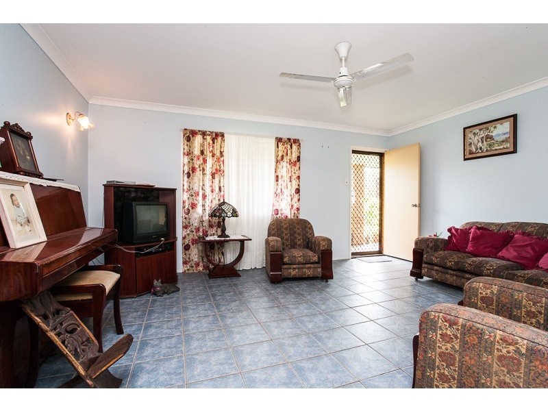 1 Waterton Street, Clontarf QLD 4019