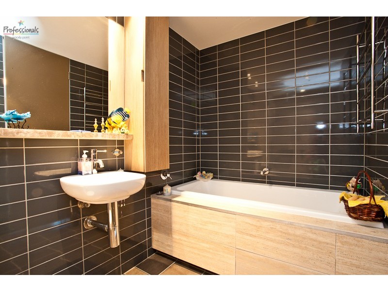 1206/99 Marine Parade, Redcliffe QLD 4020