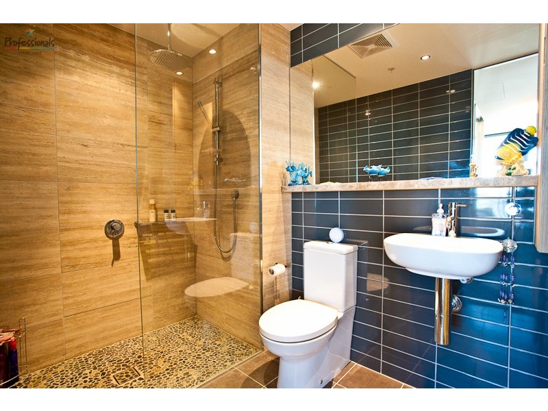 1206/99 Marine Parade, Redcliffe QLD 4020