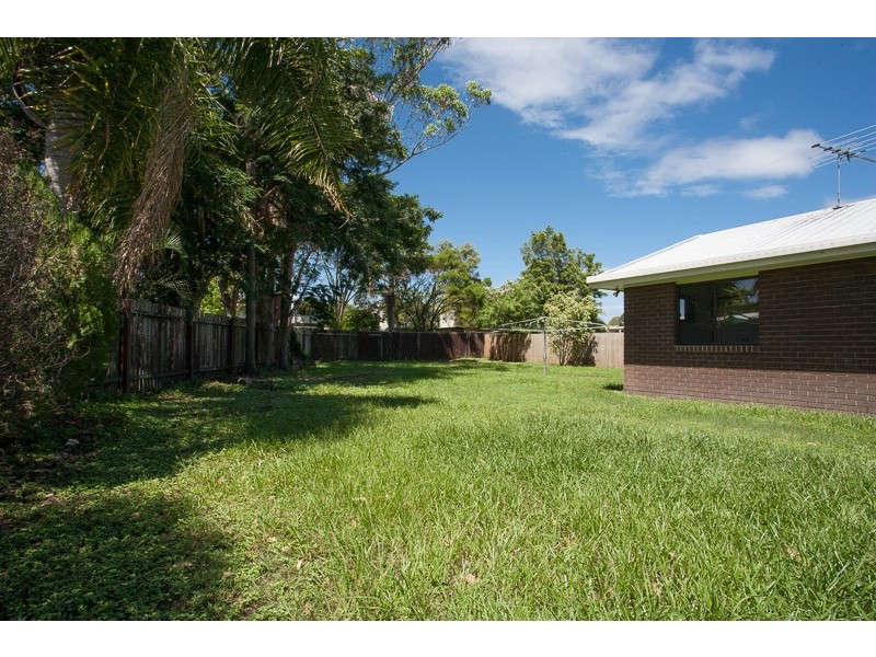 26 Sportsground Street, Redcliffe QLD 4020