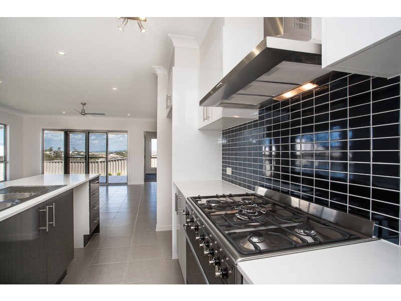 7 Hobby Court, Mango Hill QLD 4509