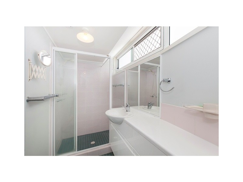 16/77-79 Marine Parade, Redcliffe QLD 4020