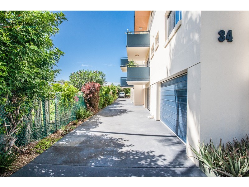 3/34 Woodcliffe Crescent, Woody Point QLD 4019