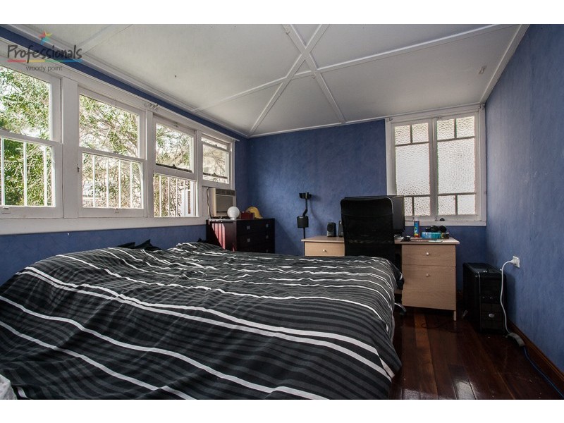 20 Hardiman Street, Woody Point QLD 4019