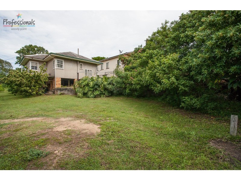 12 King Street, Woody Point QLD 4019