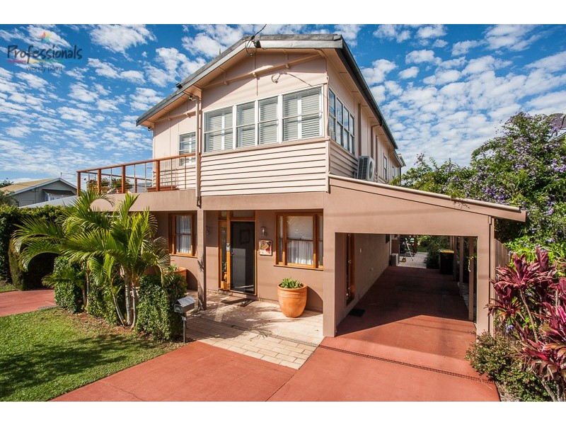 13 Silvester Street, Redcliffe QLD 4020