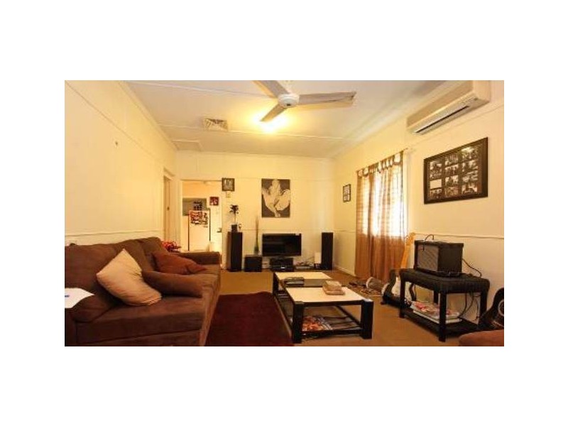 12 Silcock Street, Clontarf QLD 4019