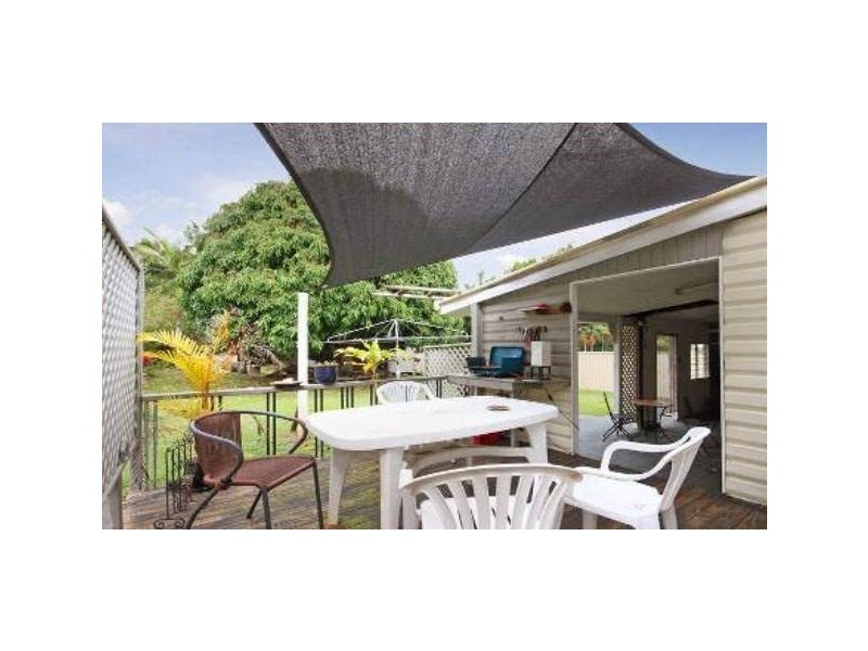 12 Silcock Street, Clontarf QLD 4019