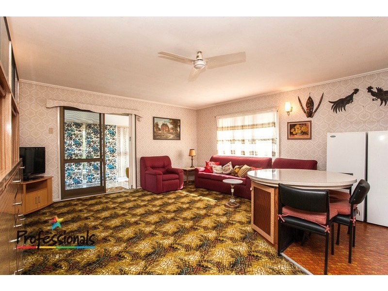 45 Seaville Avenue, Scarborough QLD 4020