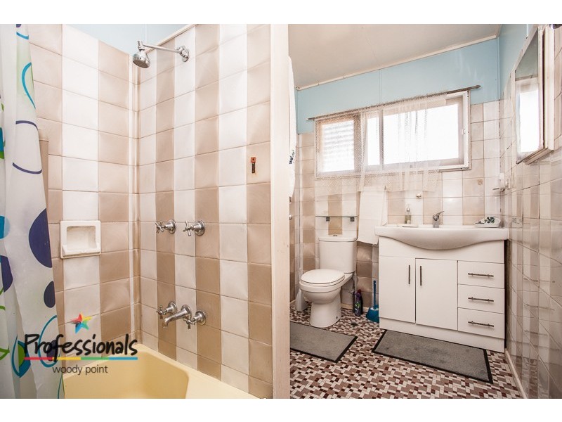 45 Seaville Avenue, Scarborough QLD 4020