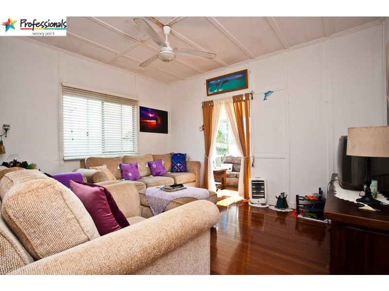 90 Oxley Avenue, Woody Point QLD 4019