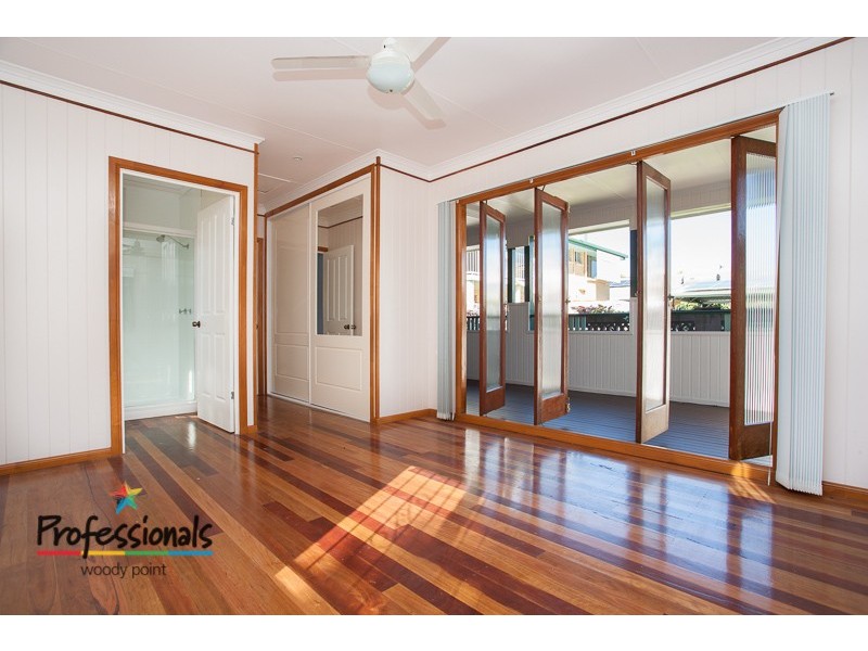 33 Knights Terrace, Margate QLD 4019