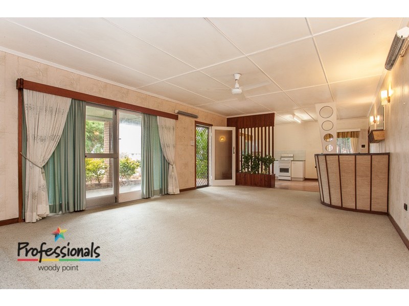 13 Peterson Street, Scarborough QLD 4020