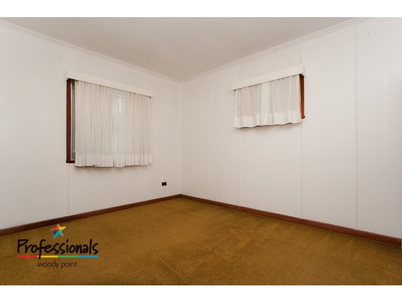 13 Peterson Street, Scarborough QLD 4020