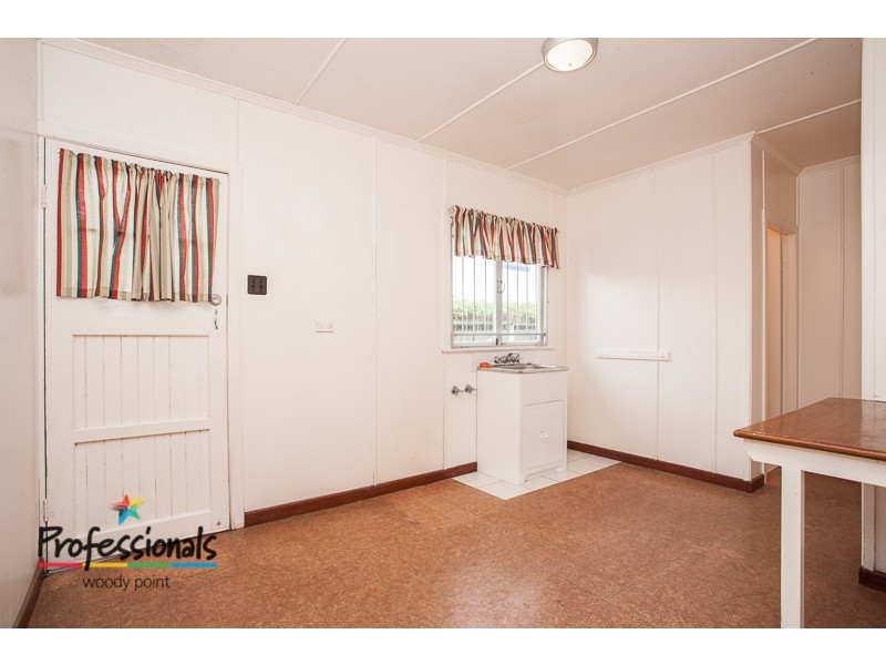 13 Peterson Street, Scarborough QLD 4020