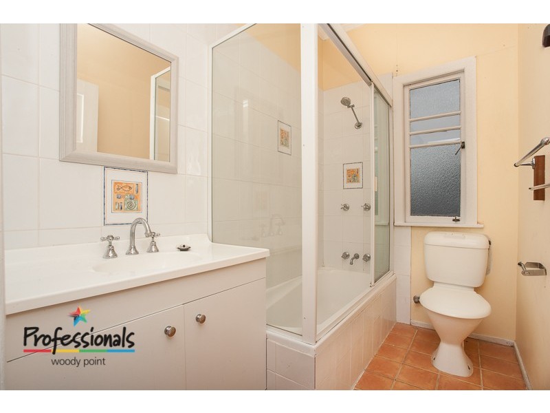 90 Maine Road, Clontarf QLD 4019