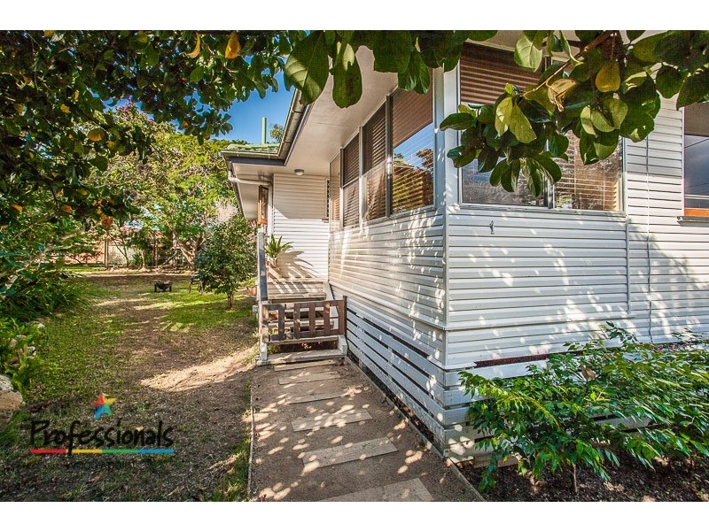 19 Emerald Street, Clontarf QLD 4019