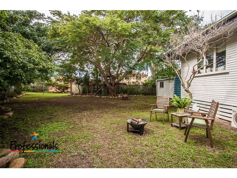 19 Emerald Street, Clontarf QLD 4019