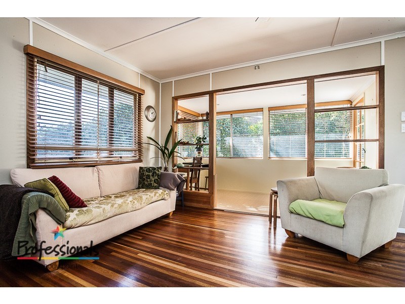 19 Emerald Street, Clontarf QLD 4019