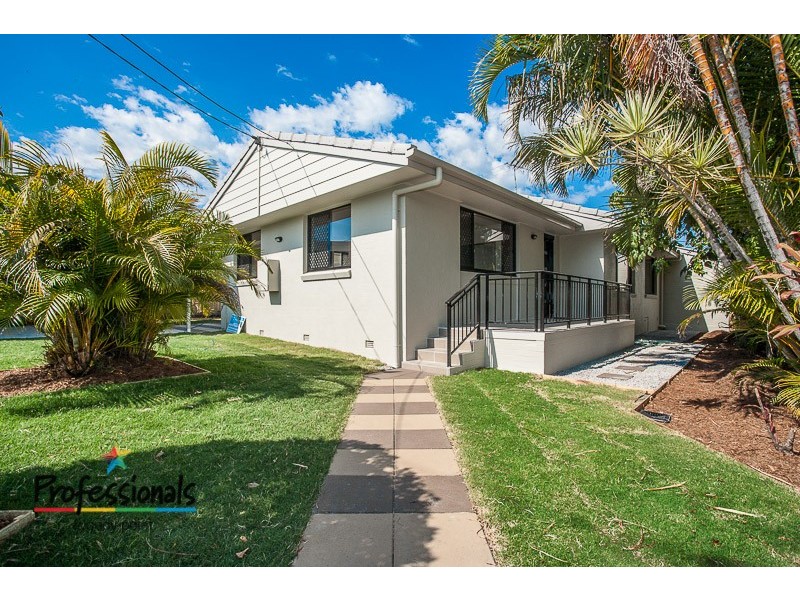1/64 Scarborough Road, Redcliffe QLD 4020