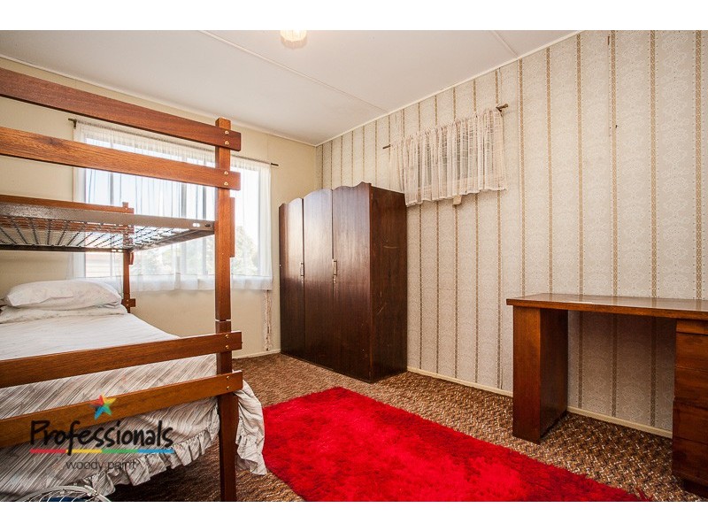 105 Thomas Street, Clontarf QLD 4019