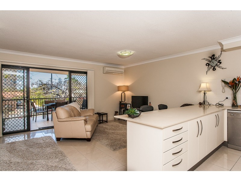 1/105 Mein Street, Scarborough QLD 4020