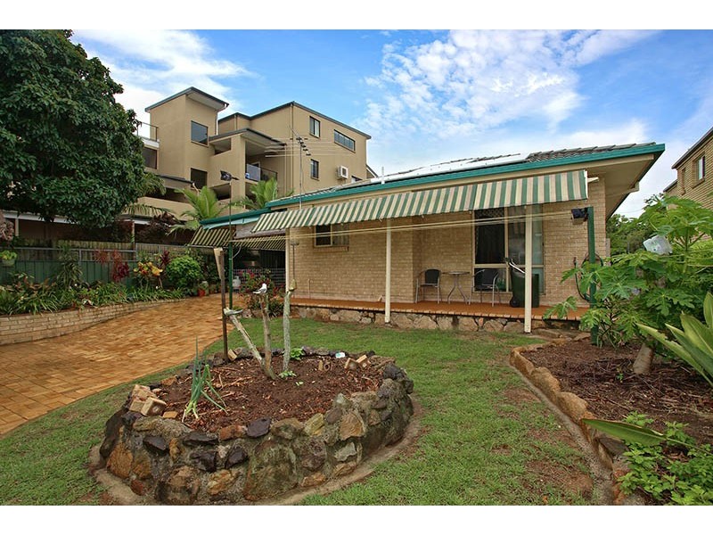 12 Yacht Street, Clontarf QLD 4019