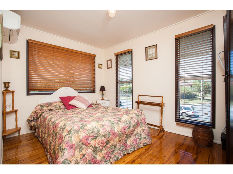 90 Griffith Road, Scarborough QLD 4020