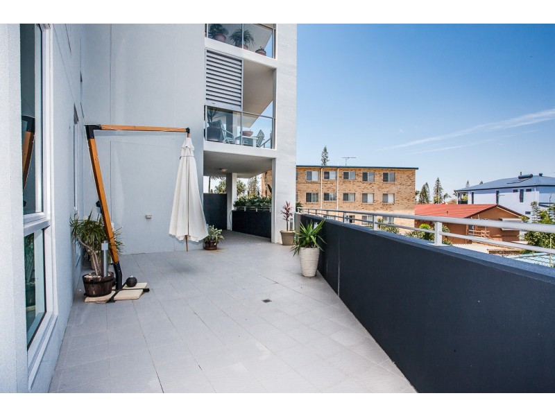 36/17 Marine Parade, Redcliffe QLD 4020