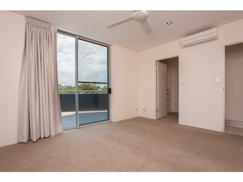 36/17 Marine Parade, Redcliffe QLD 4020