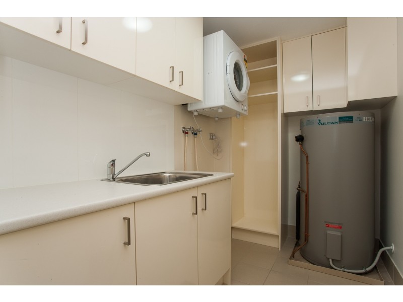 36/17 Marine Parade, Redcliffe QLD 4020