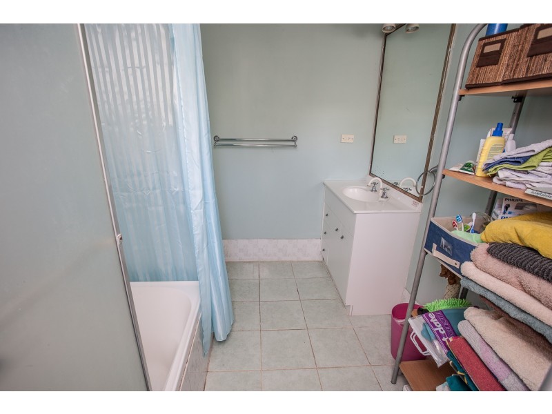 25 Tramore Street, Margate QLD 4019