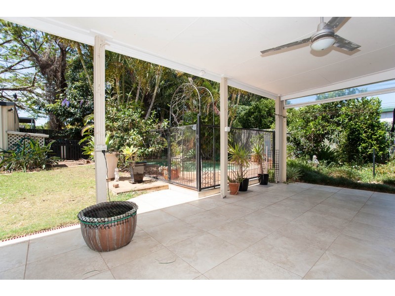 78 King Street, Woody Point QLD 4019