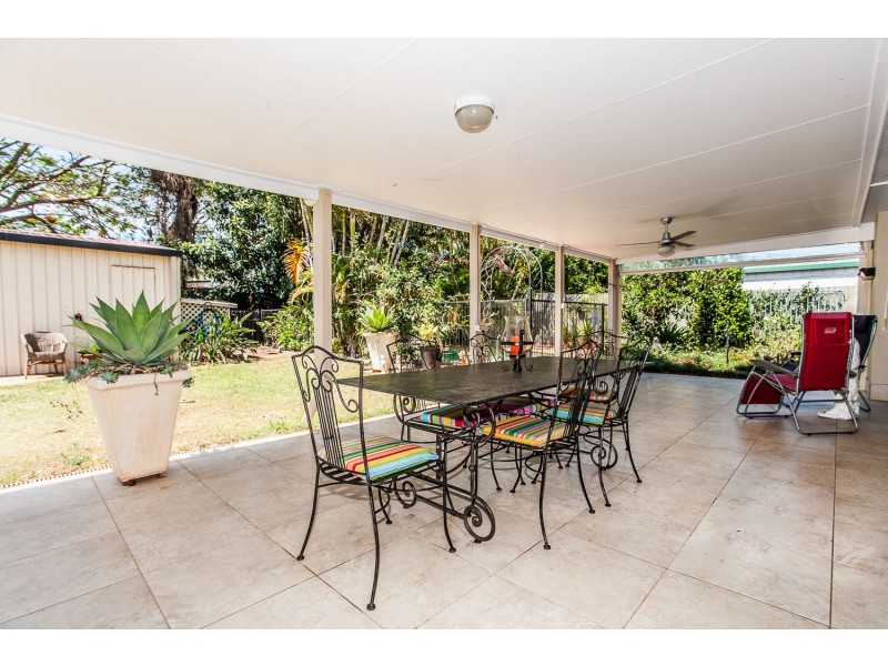 78 King Street, Woody Point QLD 4019