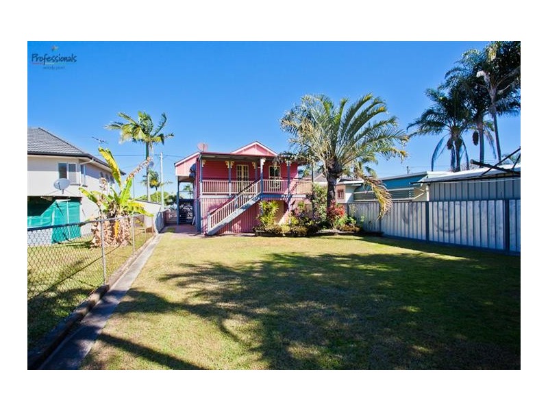 230 Hornibrook Esplanade, Woody Point QLD 4019