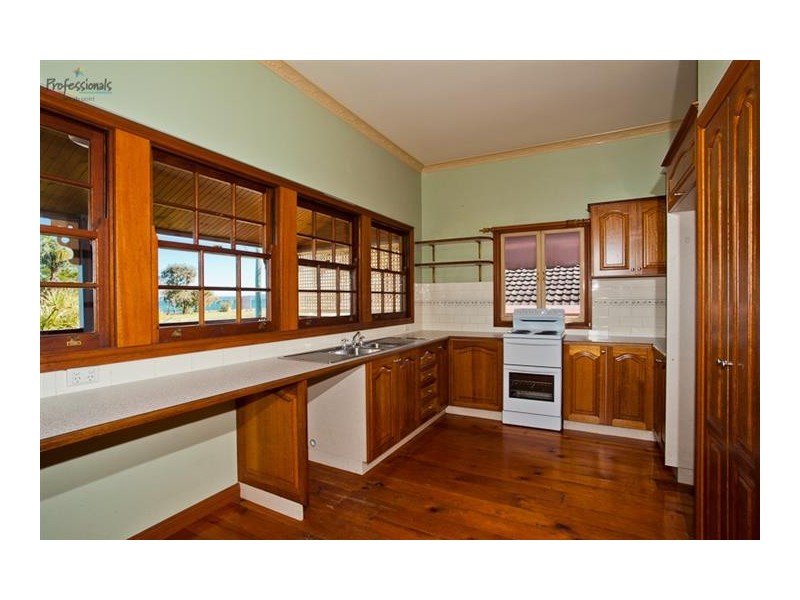 230 Hornibrook Esplanade, Woody Point QLD 4019