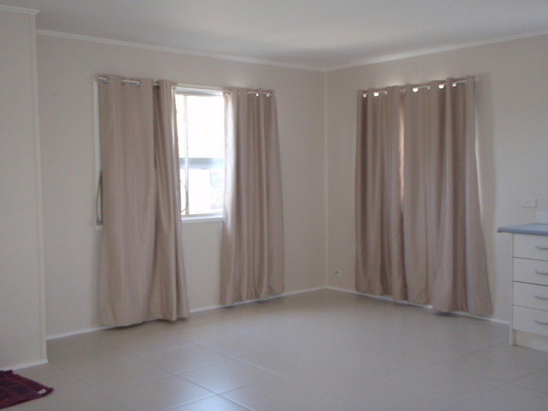 1/37 Conley Street, Clontarf QLD 4019