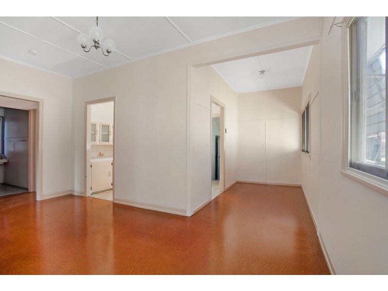 44 Bailey Street, Woody Point QLD 4019