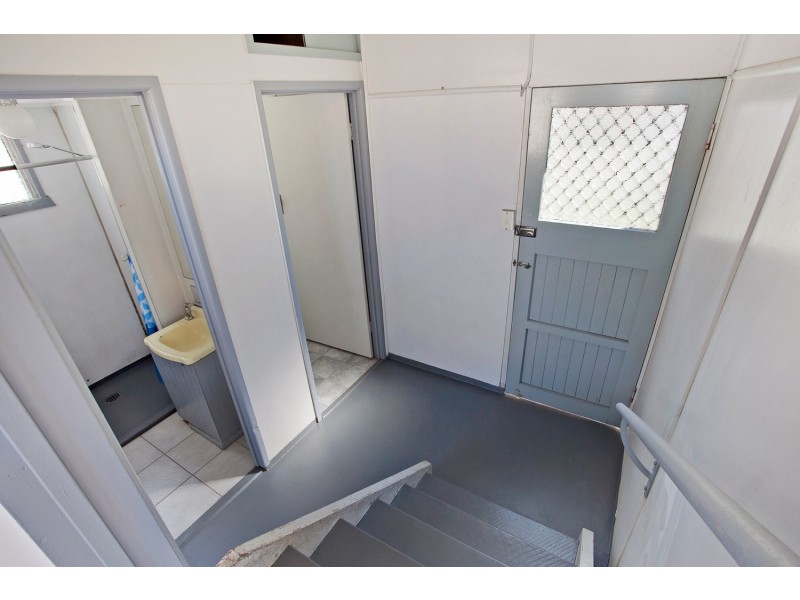 44 Bailey Street, Woody Point QLD 4019