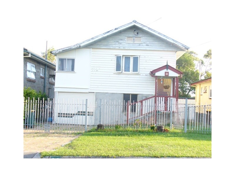 11 Hale Street, Margate QLD 4019