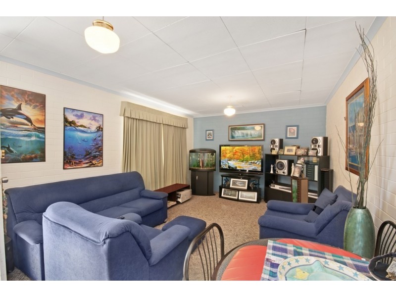 2/124 Hornibrook Esplanade, Clontarf QLD 4019