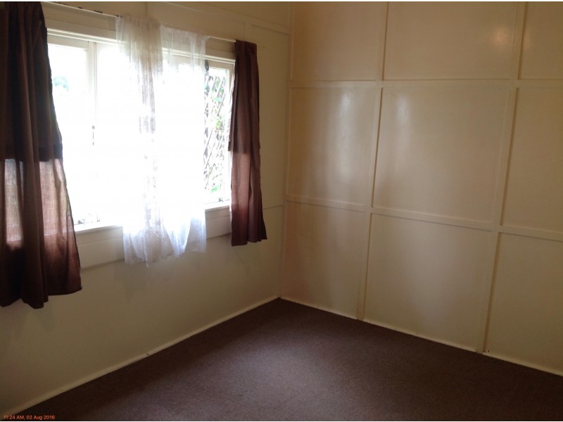 2/144 MacDonnell Road, Margate QLD 4019