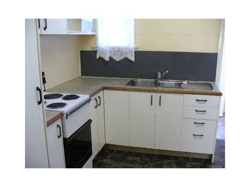 104 Elizabeth Avenue, Clontarf QLD 4019