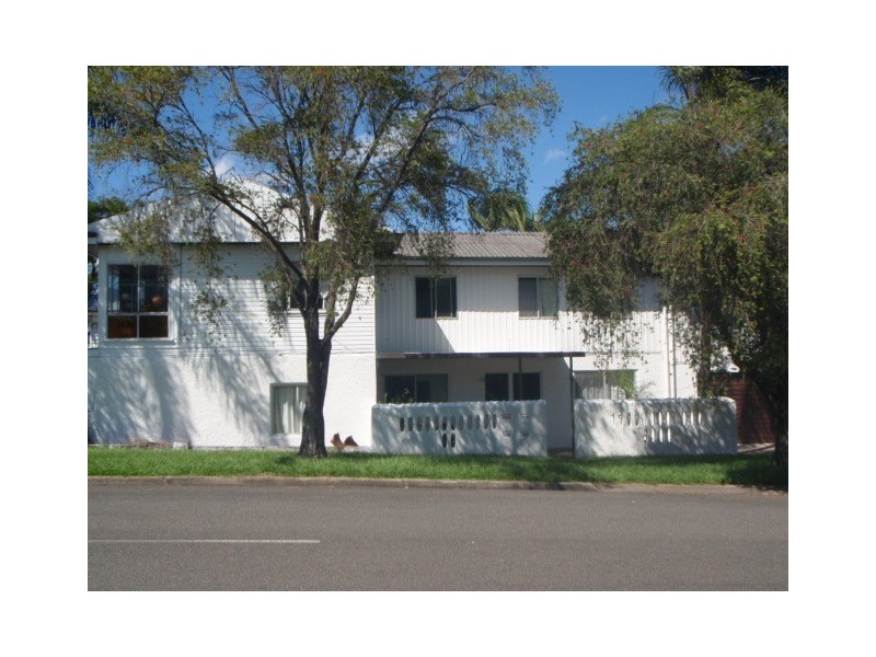 3/5 Ella Street, Redcliffe QLD 4020