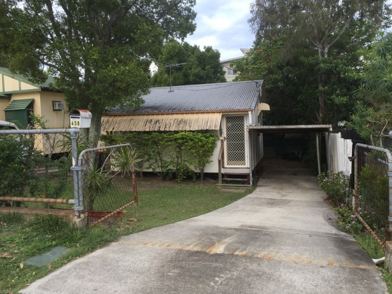 458 Oxley Avenue, Redcliffe QLD 4020