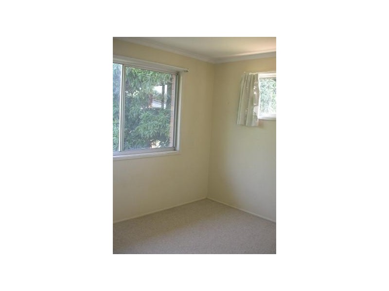 5/8A Short Street, Woody Point QLD 4019