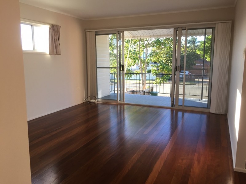 37 Georgina Street, Woody Point QLD 4019