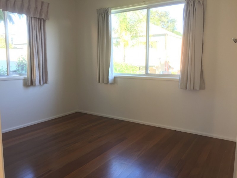 37 Georgina Street, Woody Point QLD 4019